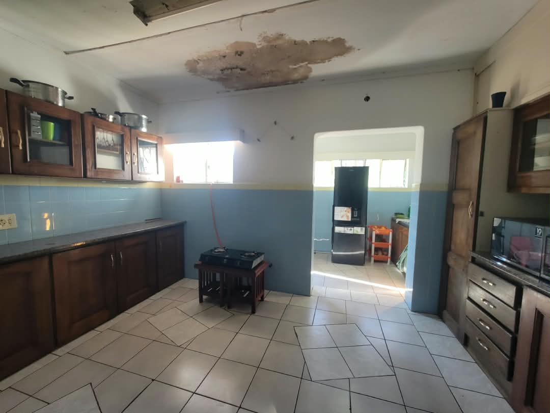WhatsApp Image 2026-10-14 at 10.05.28 3 Bedroomed House in Morningside For Sale
