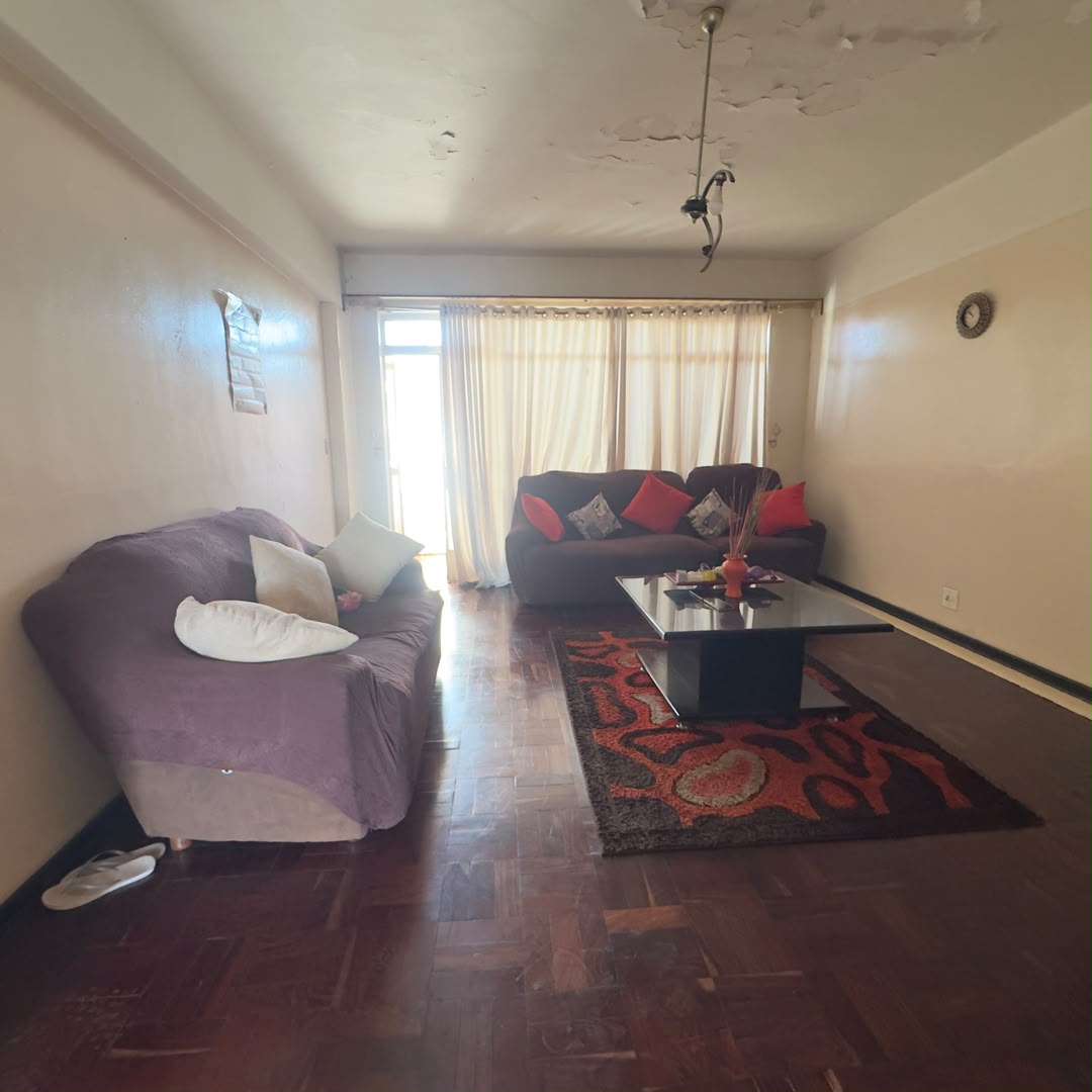 WhatsApp Image 2026-10-16 at 15.30.49 2 Bedroom Flat in Cbd For Sale