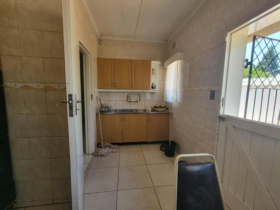 WhatsApp Image 2026-10-20 at 11.51.42 4 Bedroomed House in Ilanda For Sale