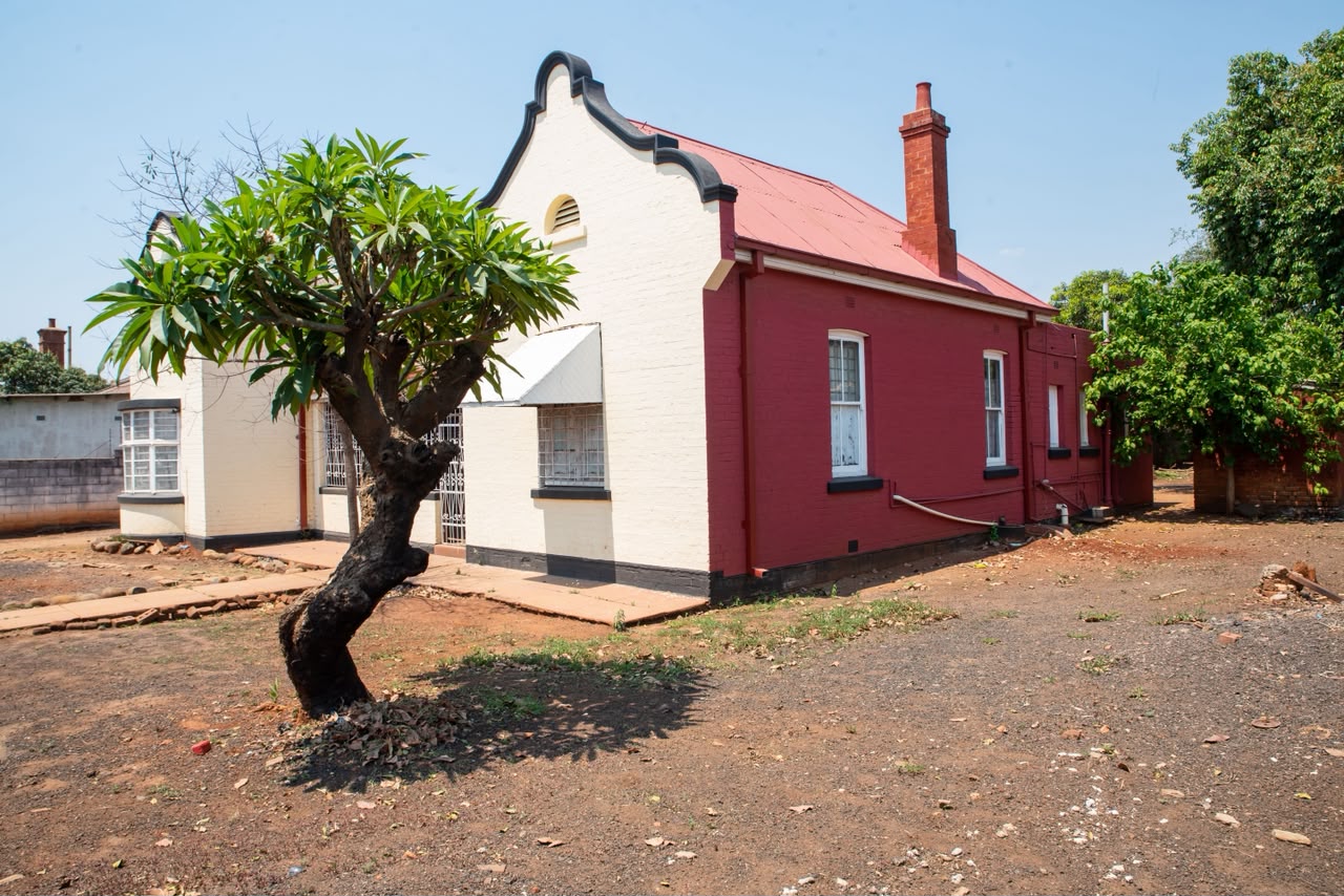 WhatsApp Image 2026-10-20 at 16.43.48 (2) Townhouse Along Lobengula Street For Sale
