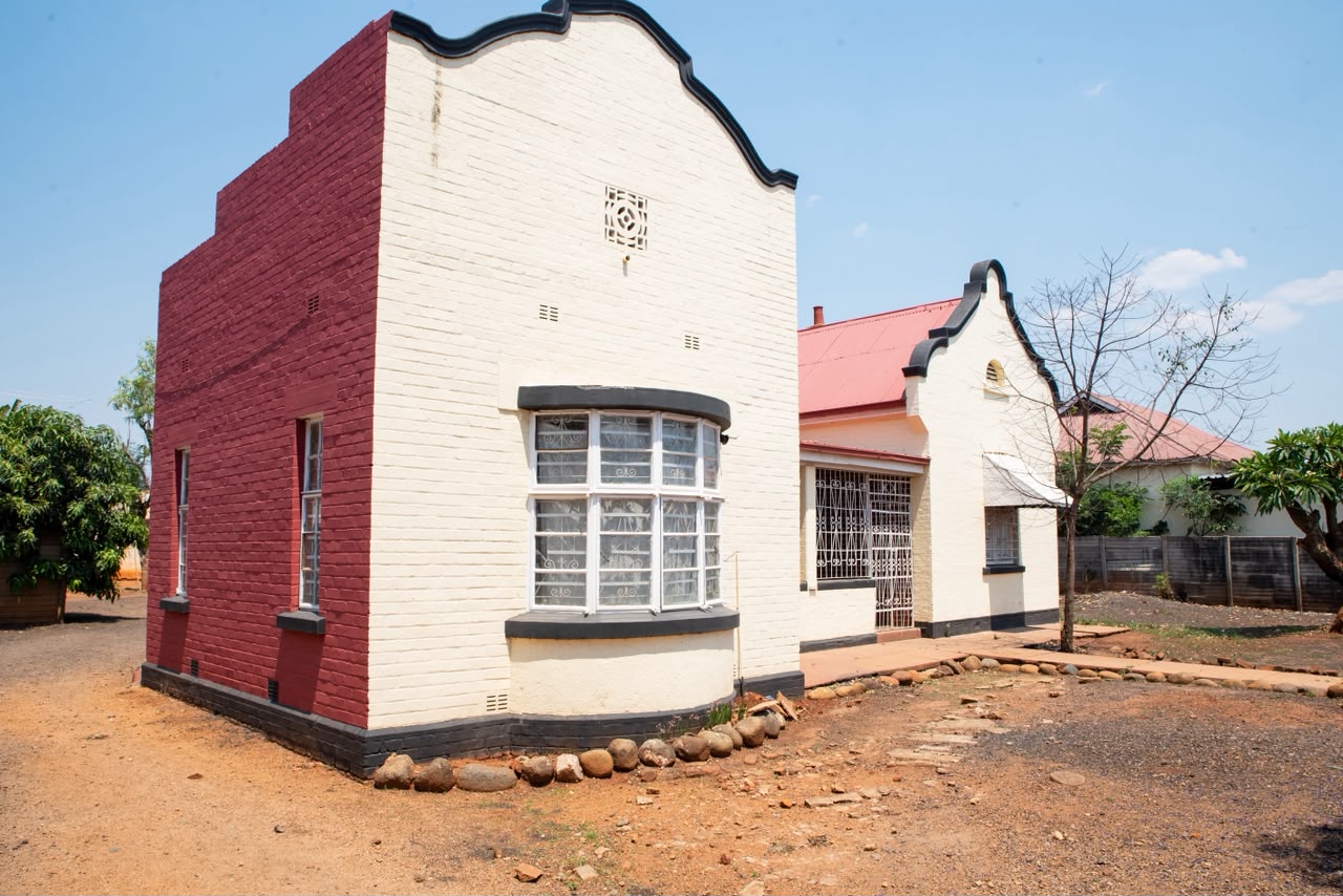 WhatsApp Image 2026-10-20 at 16.43.50 (1) Townhouse Along Lobengula Street For Sale