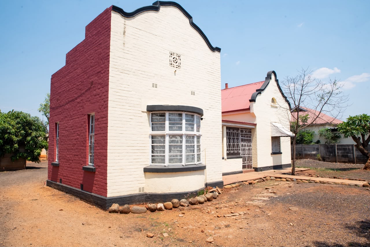 WhatsApp Image 2026-10-20 at 16.43.50 (2) Townhouse Along Lobengula Street For Sale