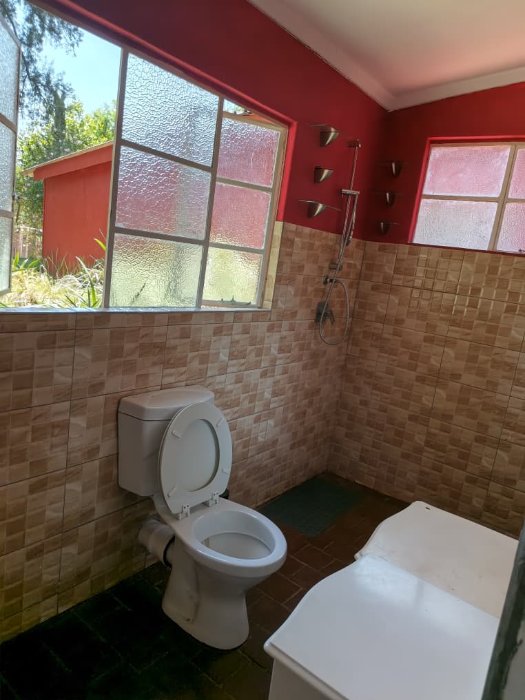 WhatsApp Image 2026-10-21 at 10.49.28 4 Bedroomed House in Glengarry To Rent