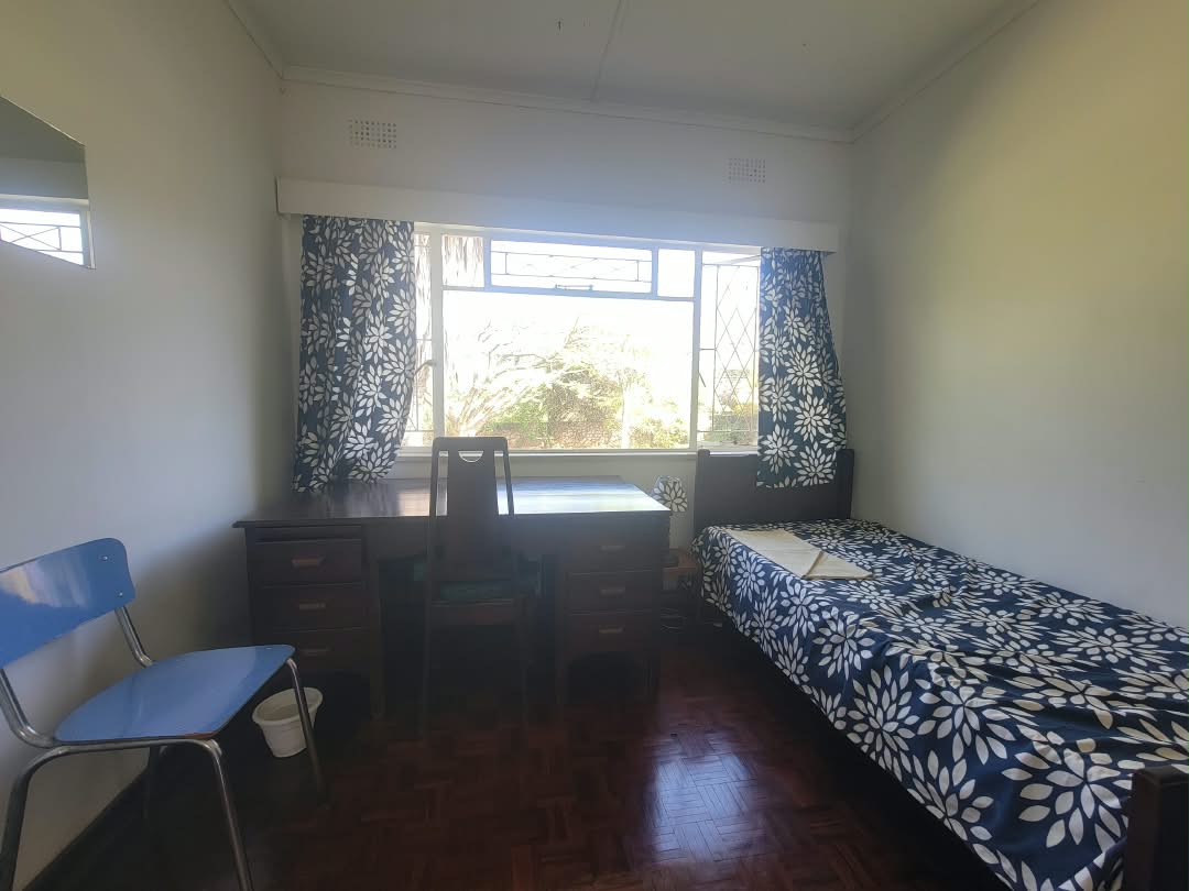 WhatsApp Image 2026-10-21 at 16.18.47 3 Bedroomed House in Burnside For Sale