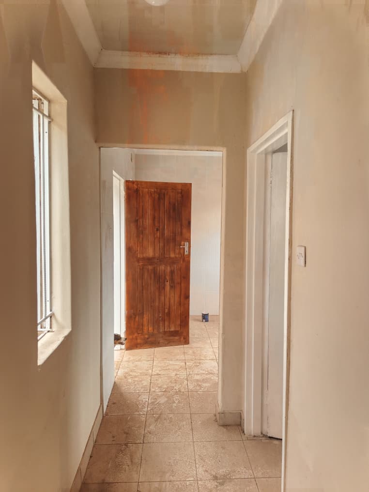 WhatsApp Image 2026-10-30 at 12.09.15 (1) 2 Bedroom Cottage in Mahatshula North To Rent