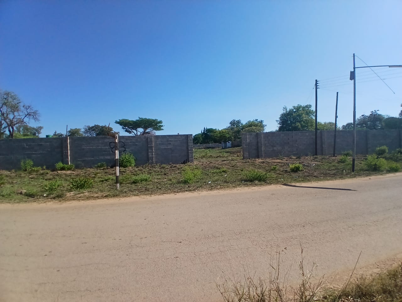 WhatsApp Image 2026-10-30 at 16.17.01 (1) 3,848sqm Stand in Burnside For Sale